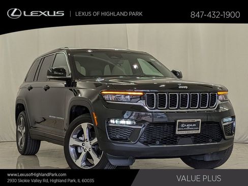 Used 2024 Jeep Grand Cherokee Limited w/ Luxury Tech Group II image 1