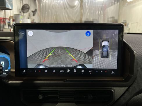 New 2025 Ford Bronco Sport Outer Banks w/ Outer Banks Tech Package+ image 18