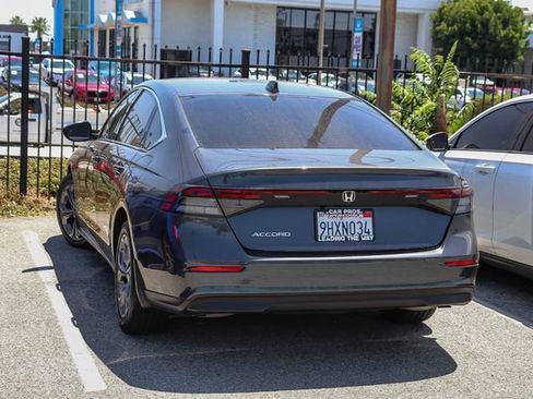 Used 2023 Honda Accord EX image 12