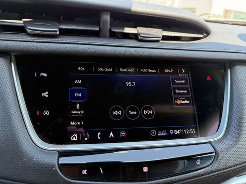 Used 2020 Cadillac XT5 Premium Luxury FWD image 29