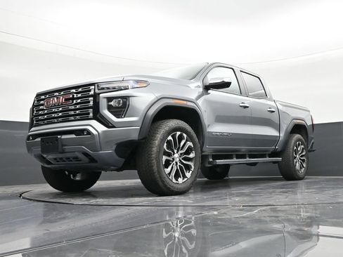 Used 2023 GMC Canyon Denali AWD/4WD image 20