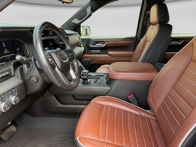 Used 2024 GMC Sierra 1500 Denali Ultimate AWD/4WD image 10
