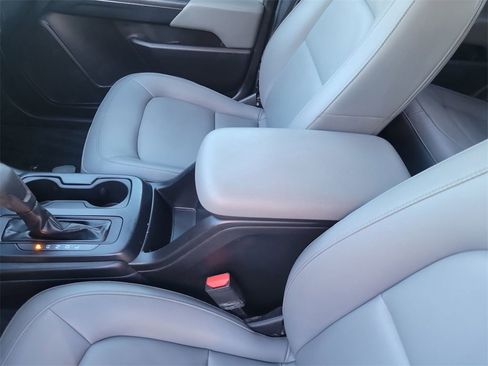 Used 2019 Chevrolet Colorado W/T image 20