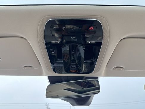 Certified 2025 Mercedes-Benz E 350 4MATIC Sedan image 24