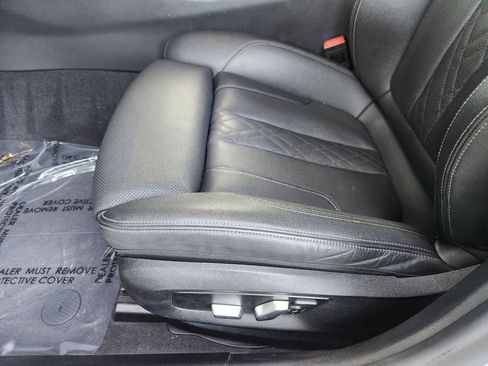 Used 2021 BMW 530i 530i w/ Convenience Package image 25