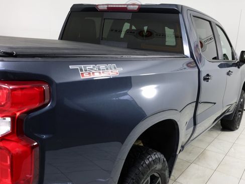 Used 2021 Chevrolet Silverado 1500 LT Trail Boss w/ Convenience Package II image 40