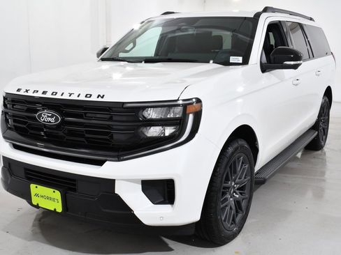 New 2026 Ford Expedition Max Platinum w/ Stealth Appearance Package image 2