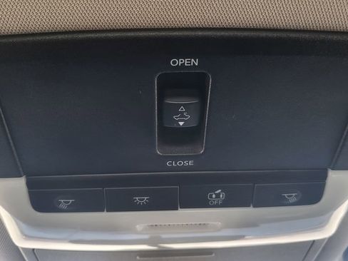 Used 2025 Nissan Altima 2.5 SV w/ SV Special Edition Package image 35