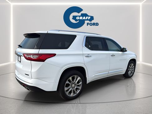Used 2018 Chevrolet Traverse Premier AWD/4WD image 9