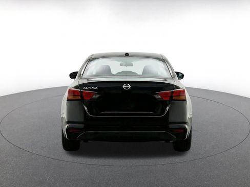 Used 2026 Nissan Altima 2.5 SV FWD image 8