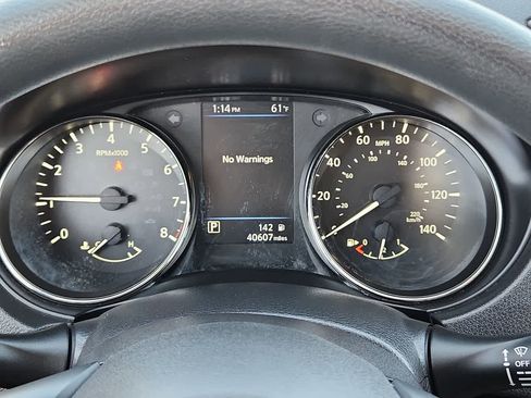 Used 2020 Nissan Rogue Sport S image 22