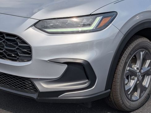 New 2026 Honda HR-V LX image 9