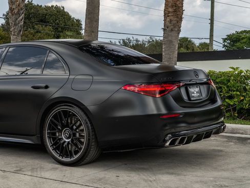 Used 2024 Mercedes-Benz S 63 AMG S image 5