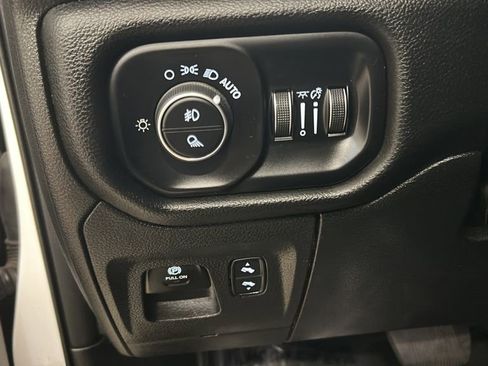 Used 2025 RAM 1500 Big Horn image 19