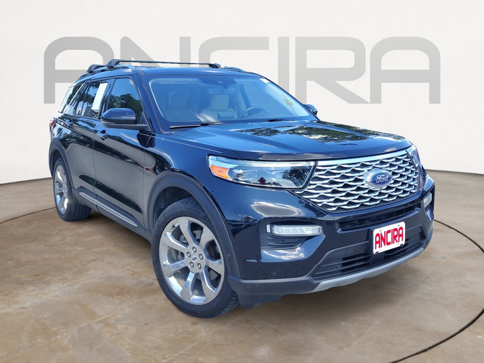 Used 2020 Ford Explorer Platinum w/ Premium Technology Package AWD/4WD image 4