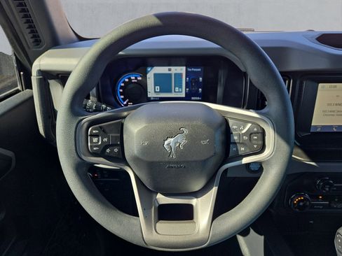 Used 2023 Ford Bronco 2-Door image 13