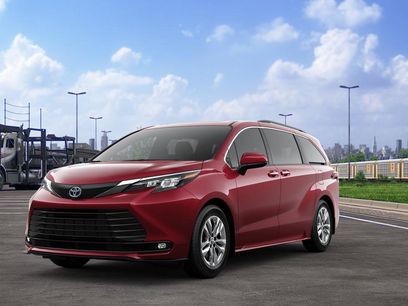 New 2025 Toyota Sienna XLE