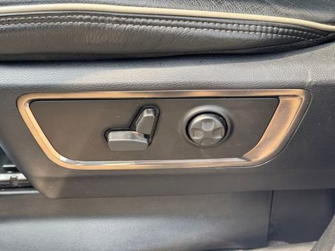 Used 2021 RAM 1500 Limited AWD/4WD image 10