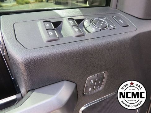 Used 2019 Ford F350 Platinum w/ Platinum Ultimate Package AWD/4WD image 34