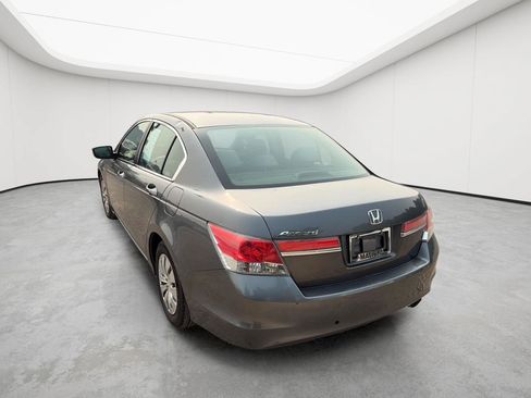 Used 2012 Honda Accord LX image 6