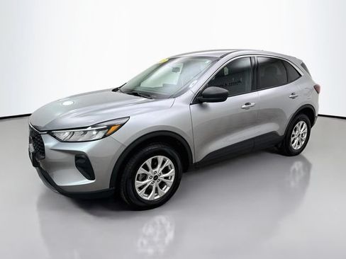 Used 2024 Ford Escape Active w/ Tech Pack #1 AWD/4WD image 3