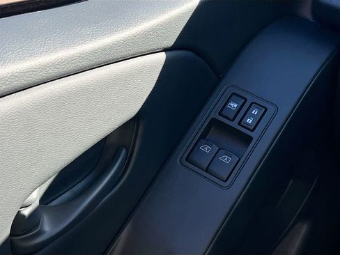 New 2026 Nissan Frontier S image 17