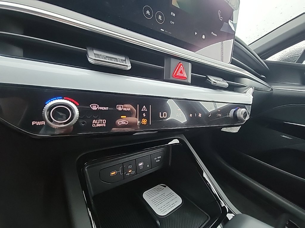 New 2026 Kia K5 GT-Line w/ GT-Line Premium Package AWD/4WD image 16