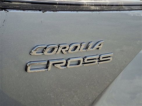 Certified 2023 Toyota Corolla Cross L image 28