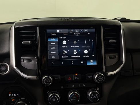 New 2026 RAM 1500 4x4 Crew Cab image 17