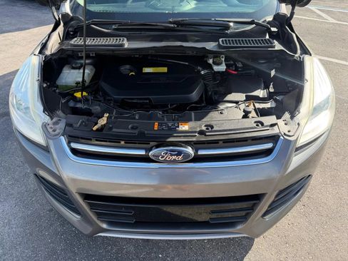 Used 2013 Ford Escape SEL FWD image 30