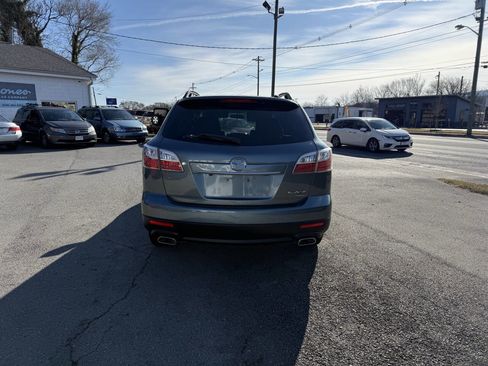 Used 2012 MAZDA CX-9 Touring w/ Moonroof & Bose Audio Pkg image 7