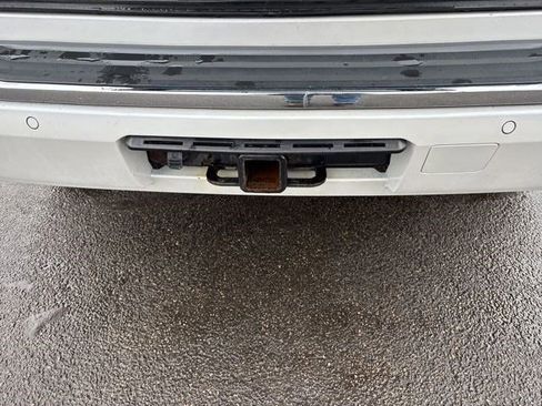 Used 2018 Chevrolet Tahoe Premier image 40