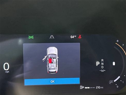 Used 2026 Volvo XC60 B5 Core w/ Protection Package Premier image 15