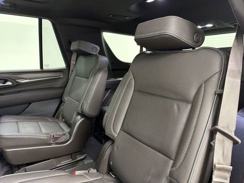 Used 2021 GMC Yukon Denali w/ Denali Premium Package image 18