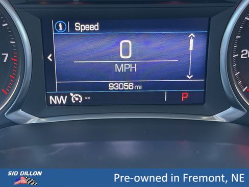 Used 2020 GMC Acadia SLE w/ Trailering Package image 17