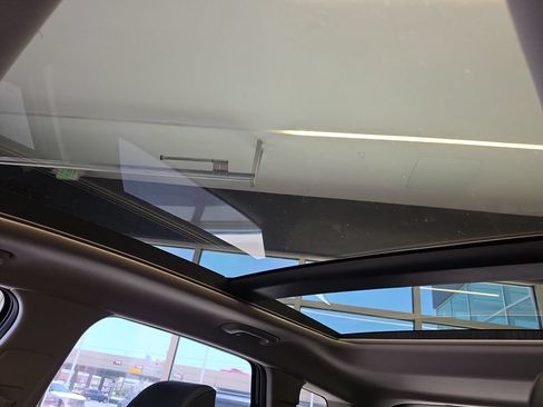 Certified 2026 Kia Sportage EX w/ EX Panorama Roof Package FWD image 29