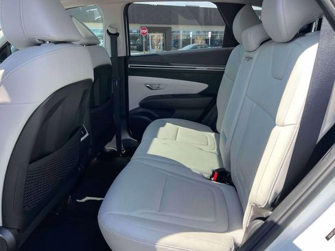 Used 2023 Hyundai Tucson SEL w/ Convenience Package image 12