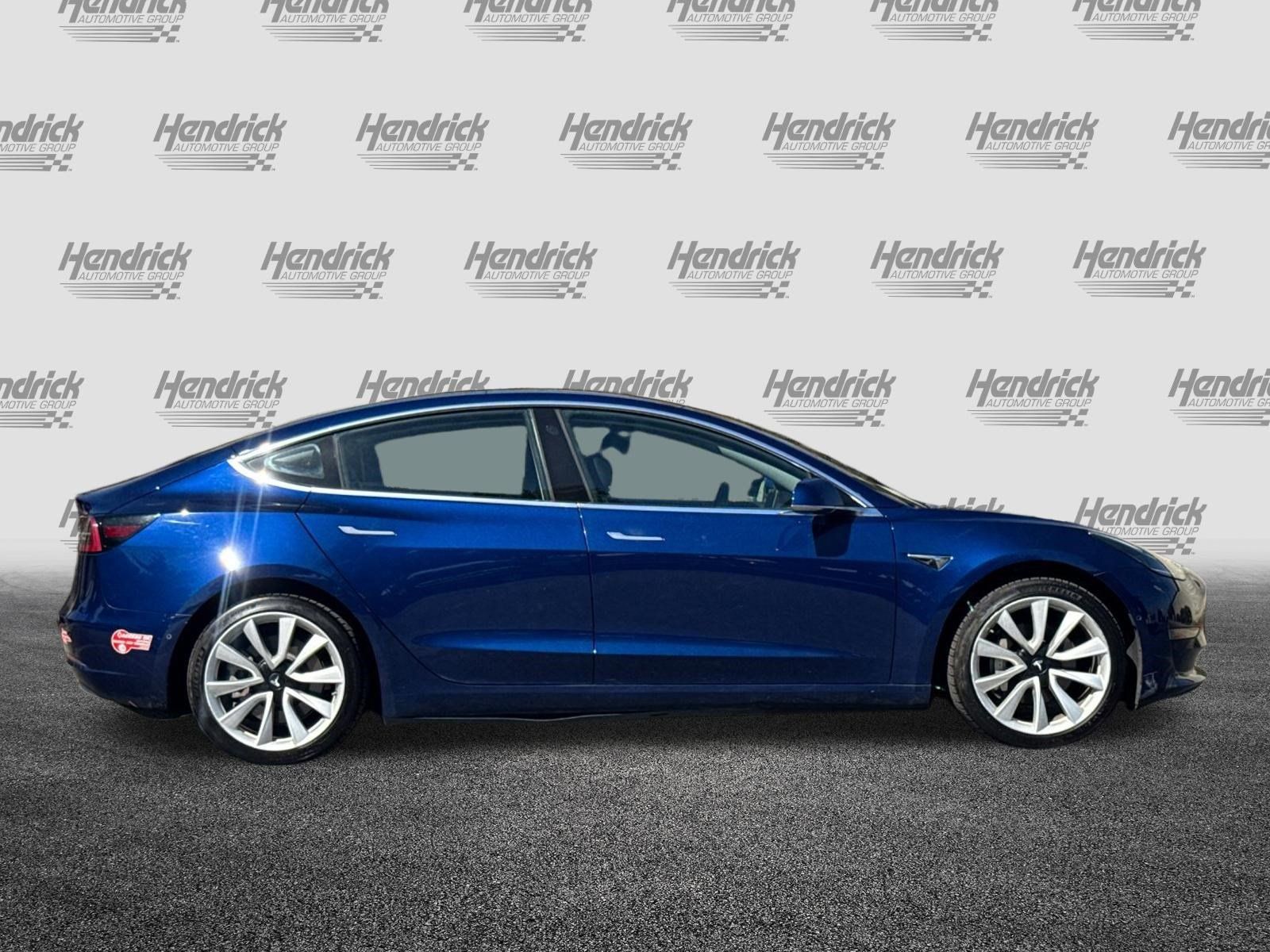 Used 2018 Tesla Model 3 Long Range RWD image 3