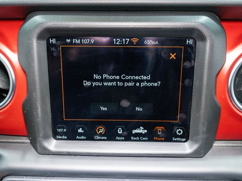 Used 2023 Jeep Gladiator Rubicon w/ Cold Weather Group image 20