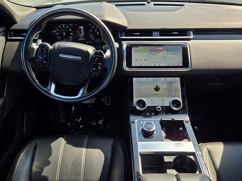 Used 2018 Land Rover Range Rover Velar R-Dynamic SE image 18