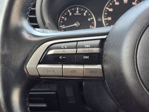 Used 2023 MAZDA MAZDA3 s FWD image 16