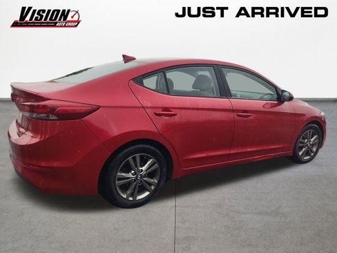 Used 2018 Hyundai Elantra SEL FWD image 5