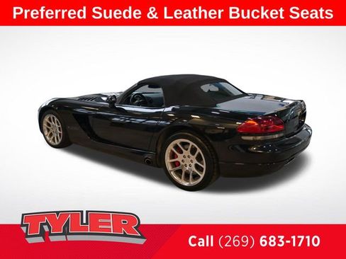 Used 2003 Dodge Viper SRT-10 image 4
