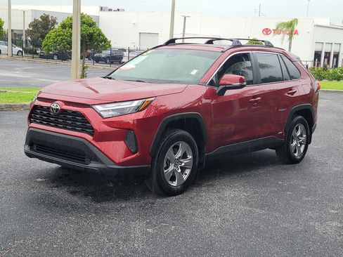 Certified 2025 Toyota RAV4 XLE w/ Convenience Package AWD/4WD image 3