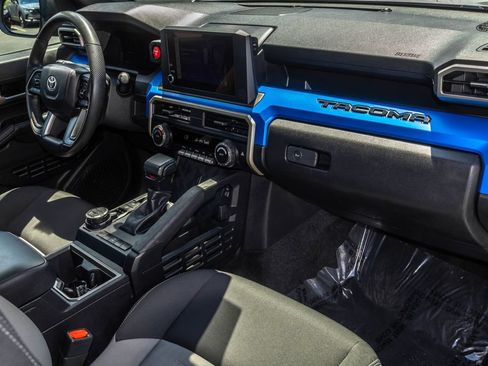 Used 2024 Toyota Tacoma TRD Off-Road AWD/4WD image 29