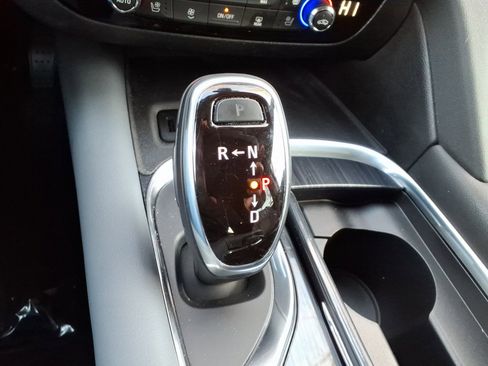 Used 2018 Buick Enclave Premium w/ Experience Buick Package image 18