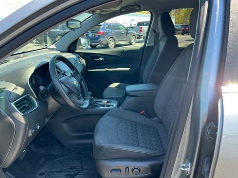 Certified 2024 Chevrolet Equinox LT w/ LPO, Floor Liner Package AWD/4WD image 4