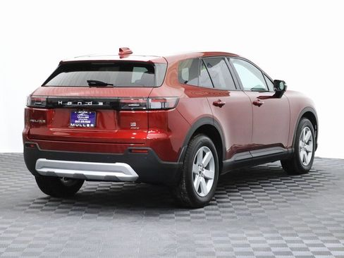 Used 2024 Honda Prologue EX image 9