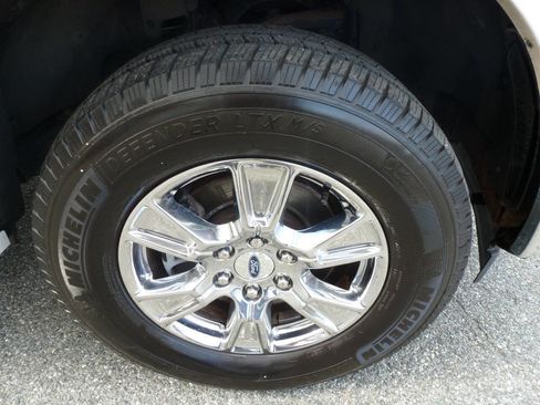 Used 2017 Ford F150 Lariat AWD/4WD image 23