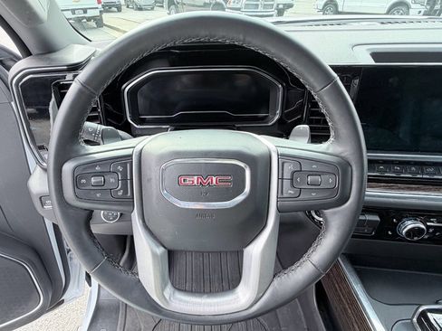 Used 2024 GMC Sierra 1500 Elevation w/ Elevation Premium Package image 10